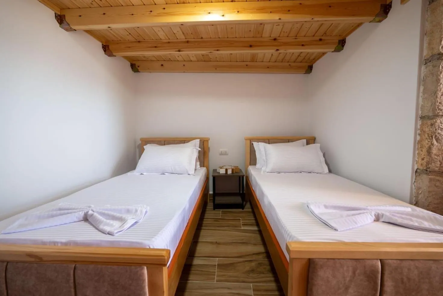 Villa Hasani 24 Sarandë Apartmán