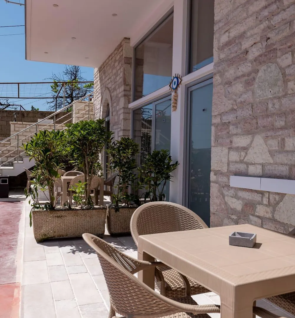 Villa Hasani 24 Sarande Apartment