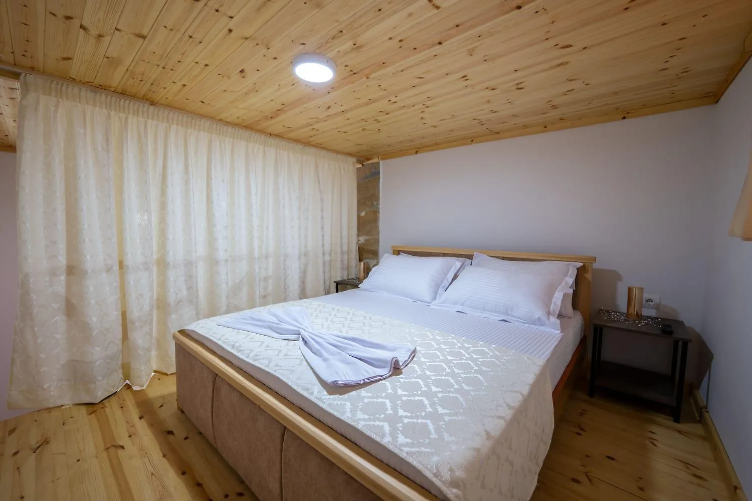 Apartment Villa Hasani 24 Sarande Albania