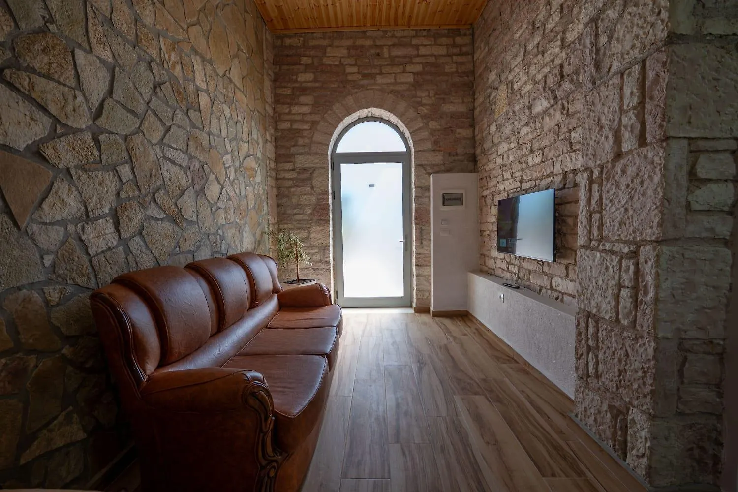 Apartment Villa Hasani 24 Sarande