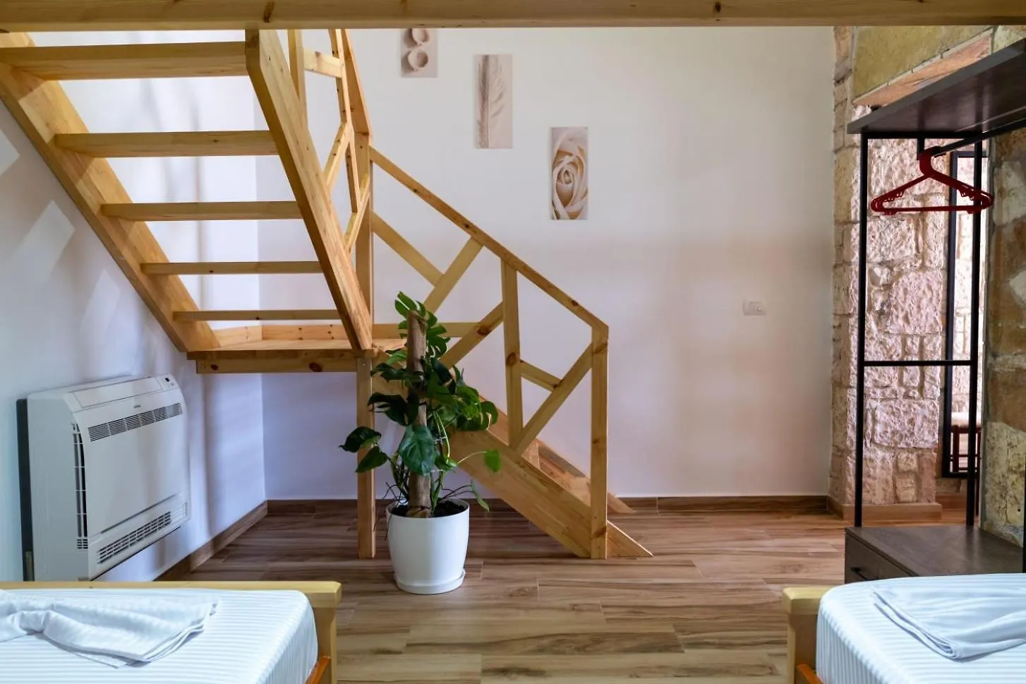 Villa Hasani 24 Sarande Albania